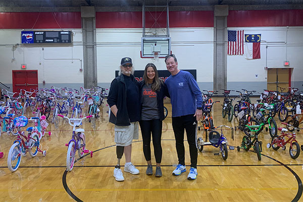 christmas-bikes-in-gym